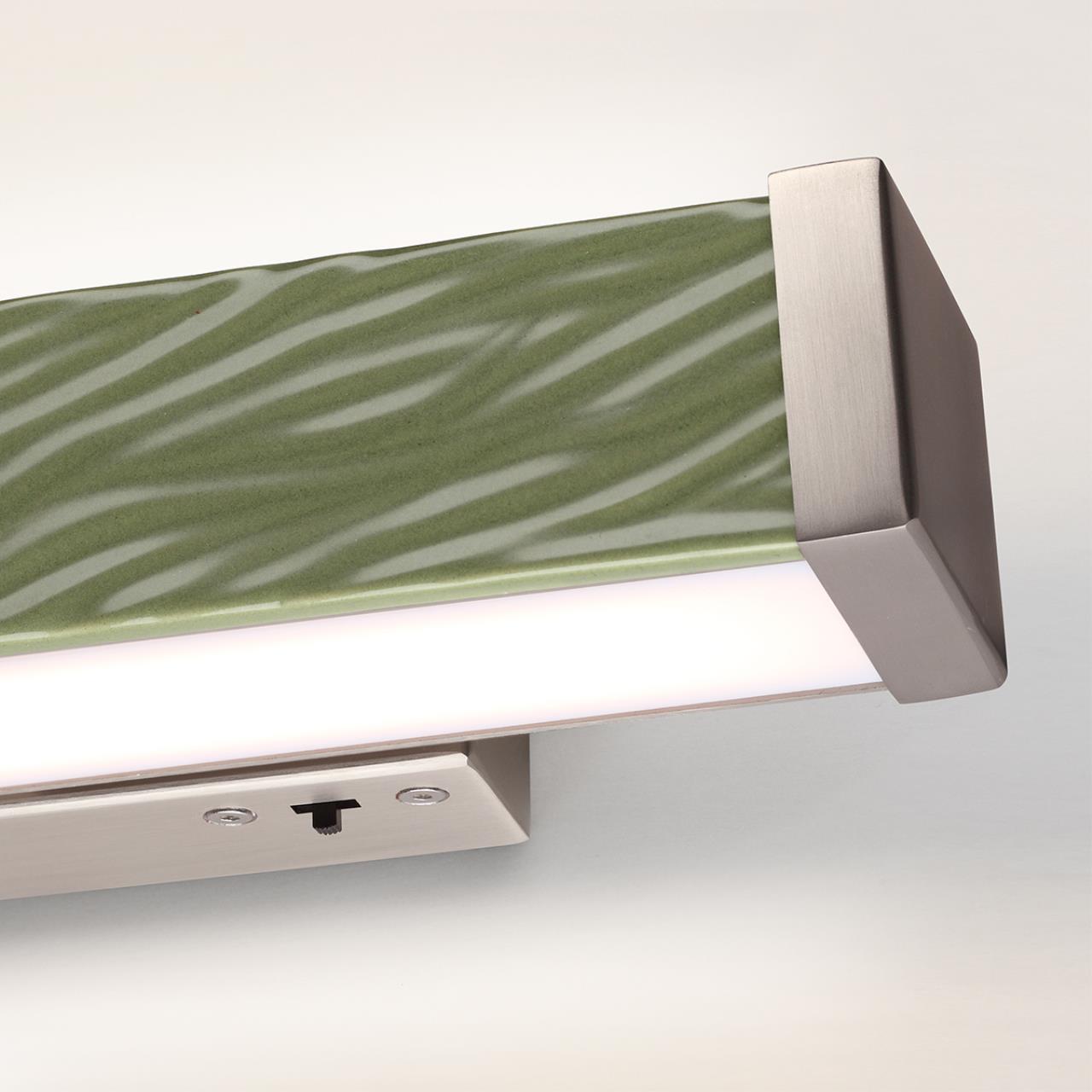 Настенный светильник с выкл. ODEON LIGHT EXCLUSIVE L-VISION RIVIERA никель LED*1 10W 2000/3000/4000К плафон зеленый/никель