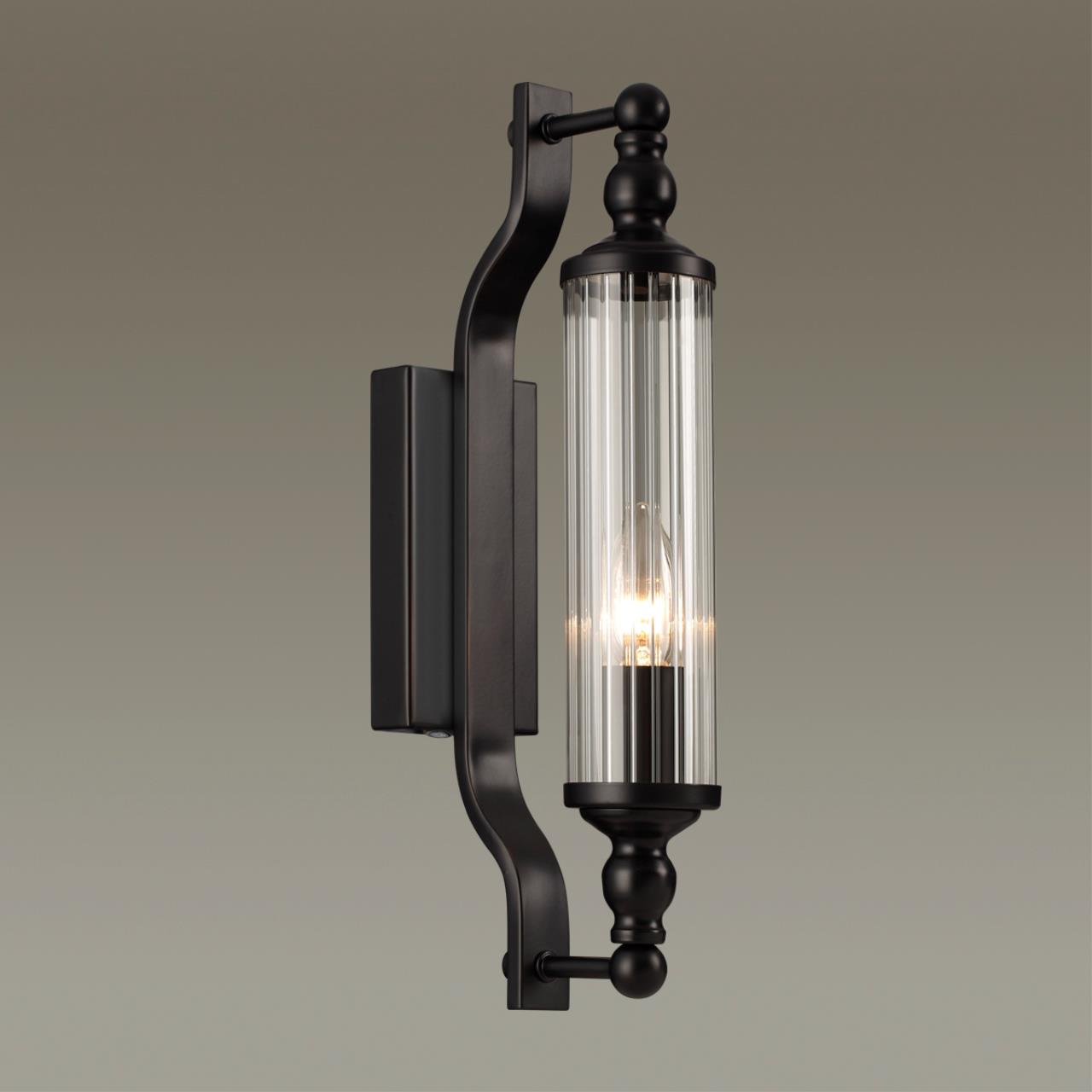 Настенный светильник ODEON LIGHT DROPS TOLERO черный