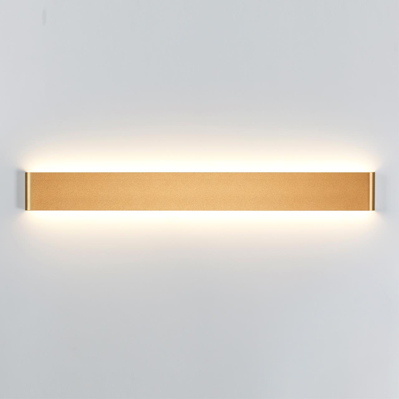 Настенный светильник ODEON LIGHT HIGHTECH FRAMANT золотой LED*1 1*30W