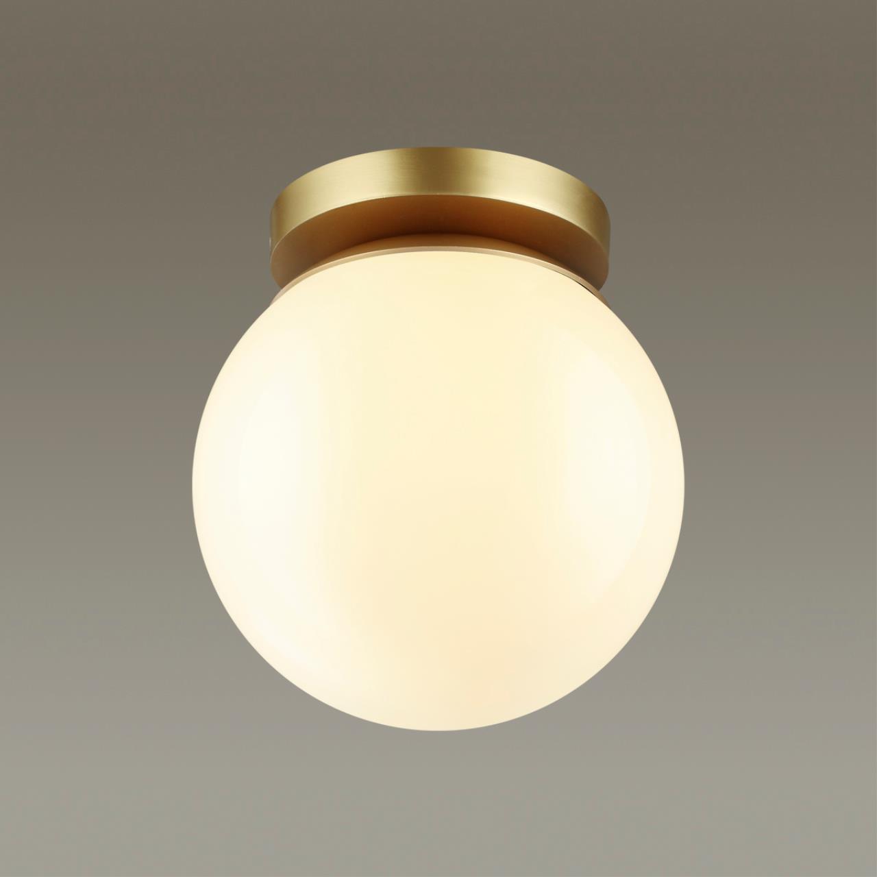 Потолочный накладной светильник ODEON LIGHT HIGHTECH BOSCO золотой E27*1 10W плафон белый