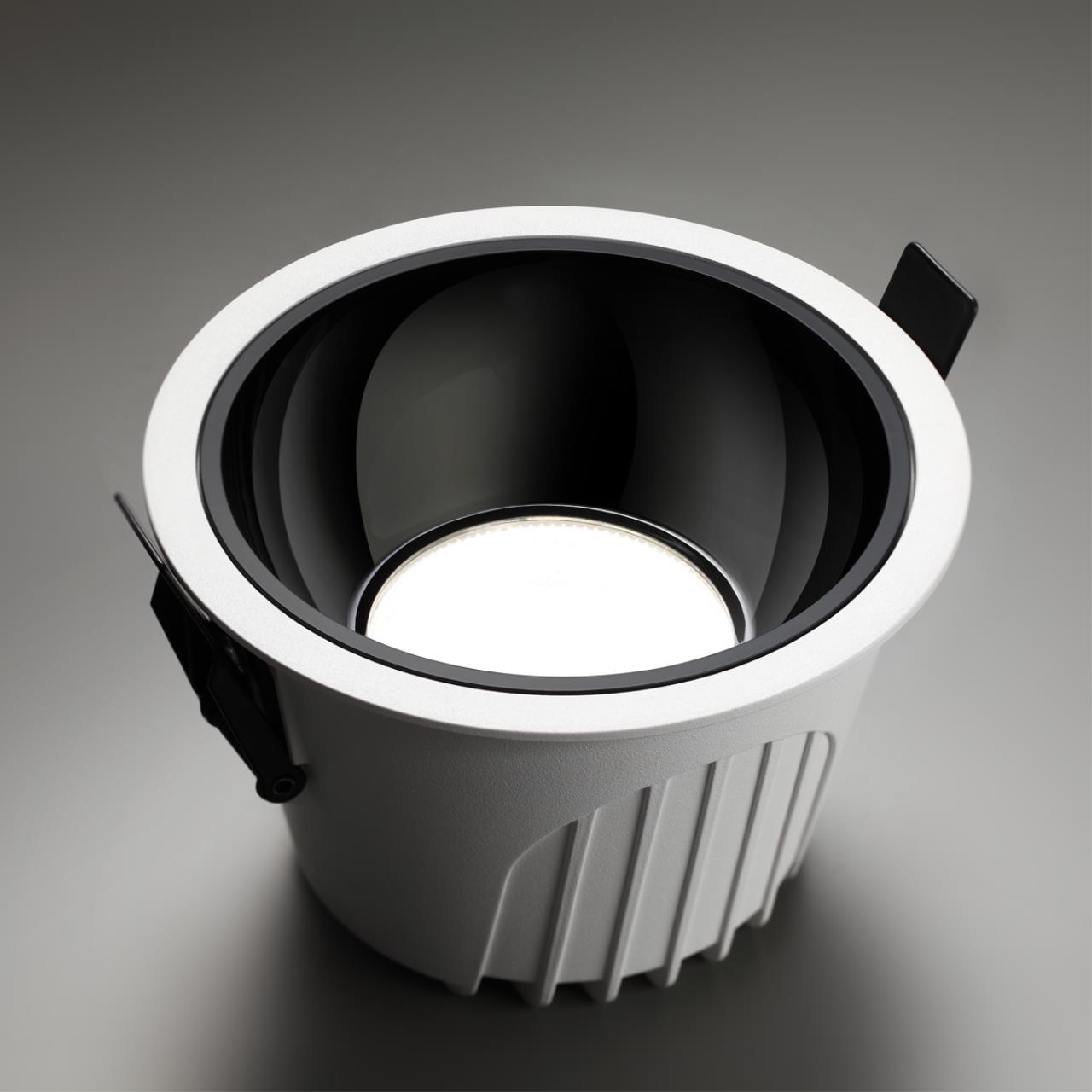 Светильник встраиваемый светодиодный NOVOTECH SPOT KNOF белый LED 20W 4000К
