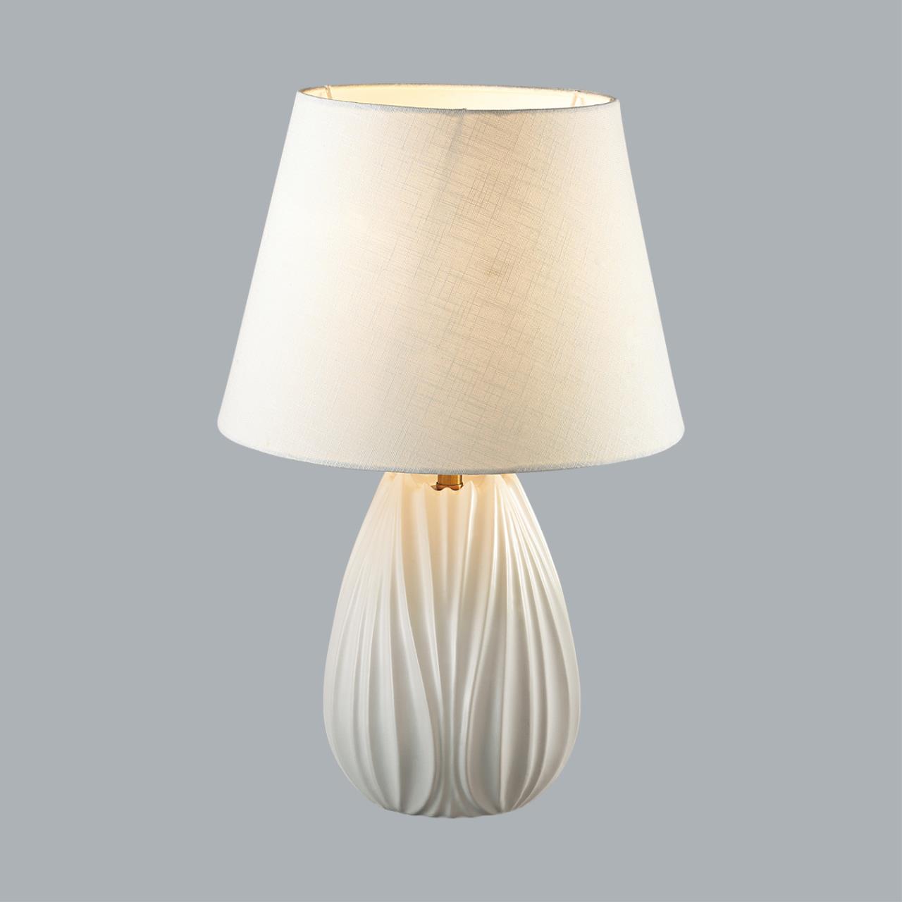 Настольная лампа LUMION COMFI SONA белый E27*1 10W плафон белый
