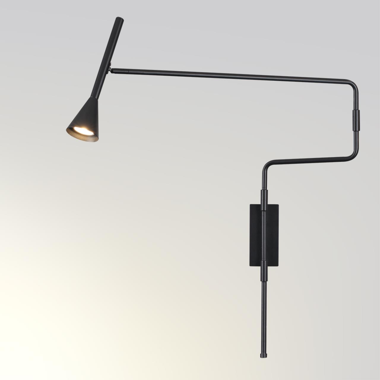 Настенный светильник на кронштейне ODEON LIGHT HIGHTECH IZZY черный